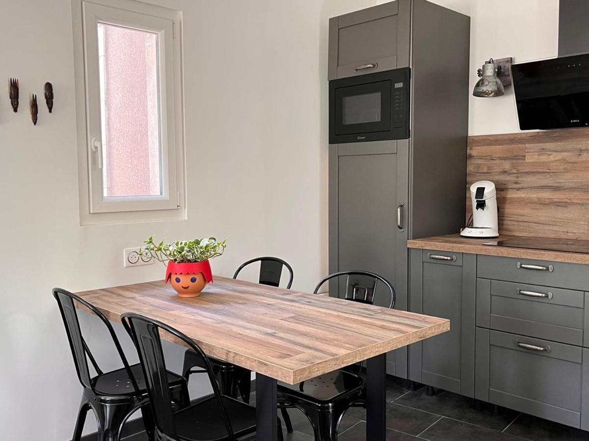 Maisonnette Independante Avec Jardin/Patio ニーム エクステリア 写真